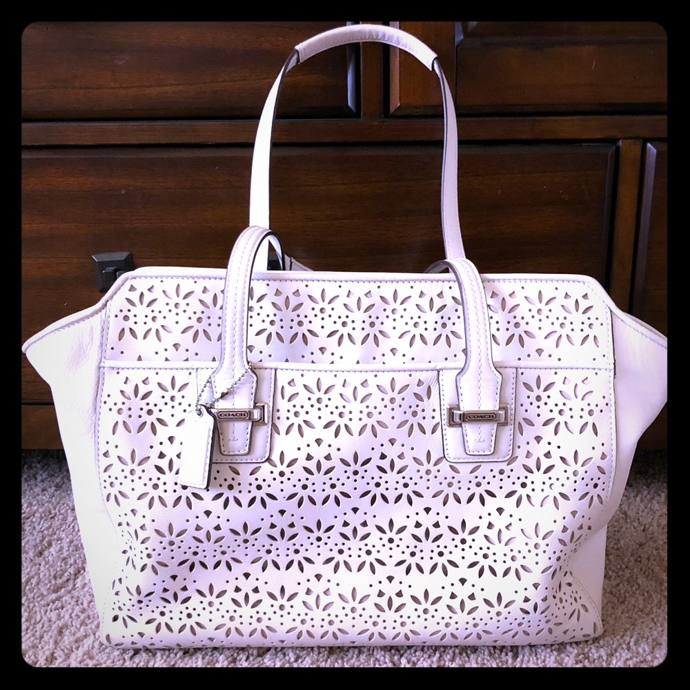 Coach Taylor Eyelet Carryall Creme